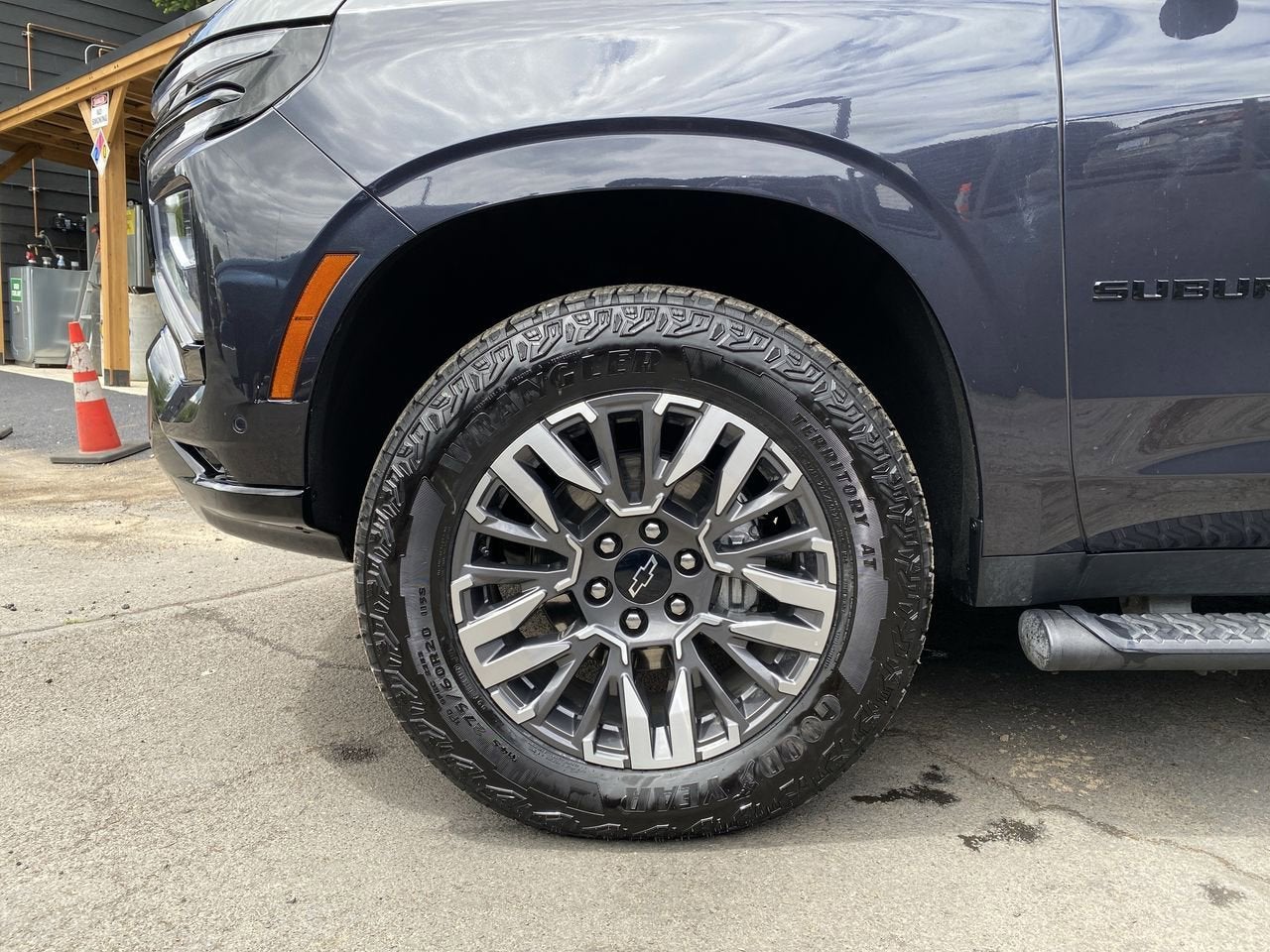 2025 Chevrolet Suburban Z71