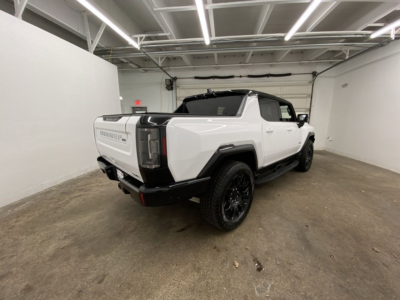 2024 GMC HUMMER EV Pickup 2X