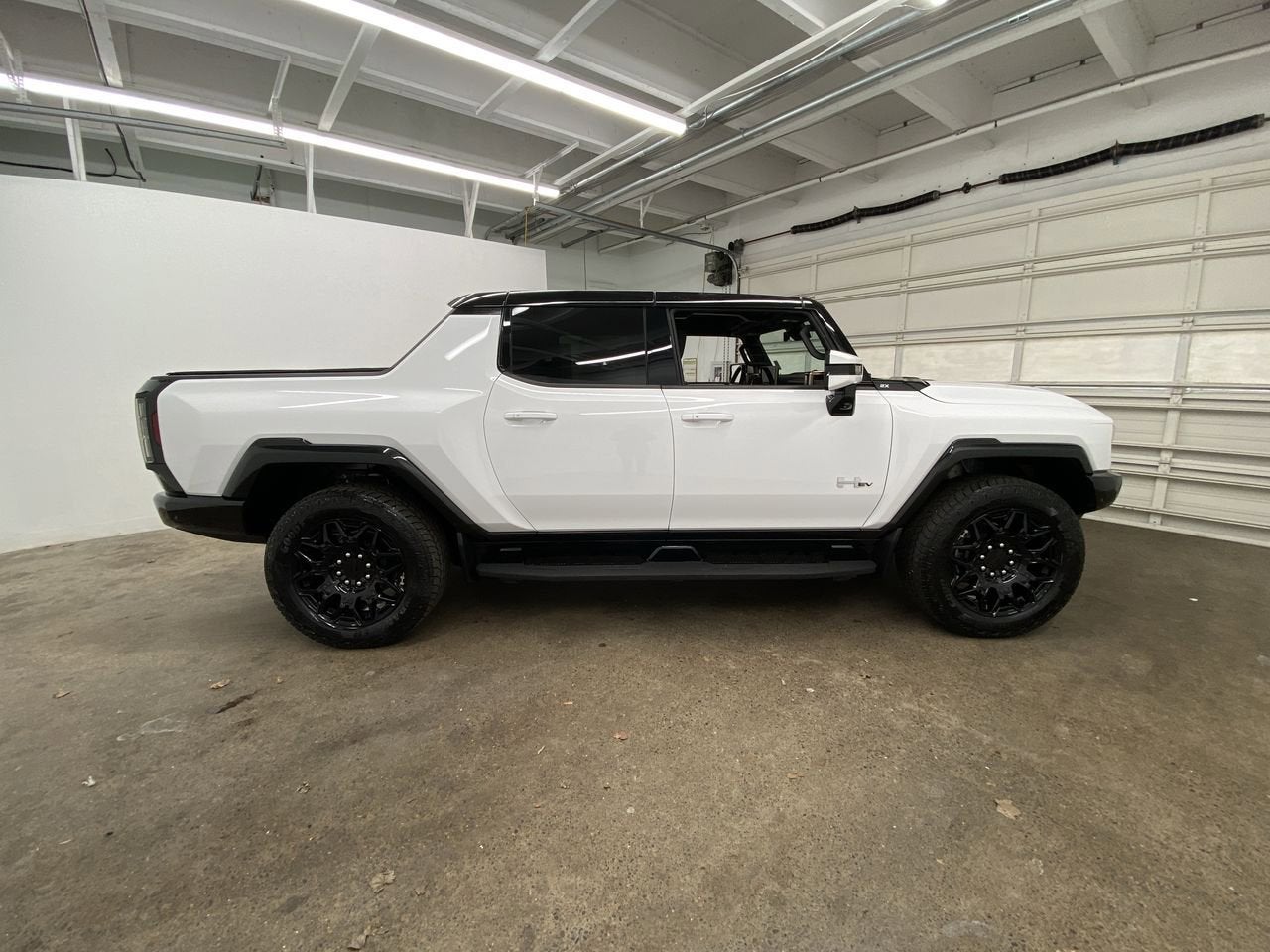 2024 GMC HUMMER EV Pickup 2X