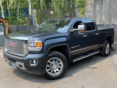 2017 GMC Sierra 2500 HD Denali