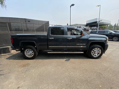 2017 GMC Sierra 2500 HD Denali