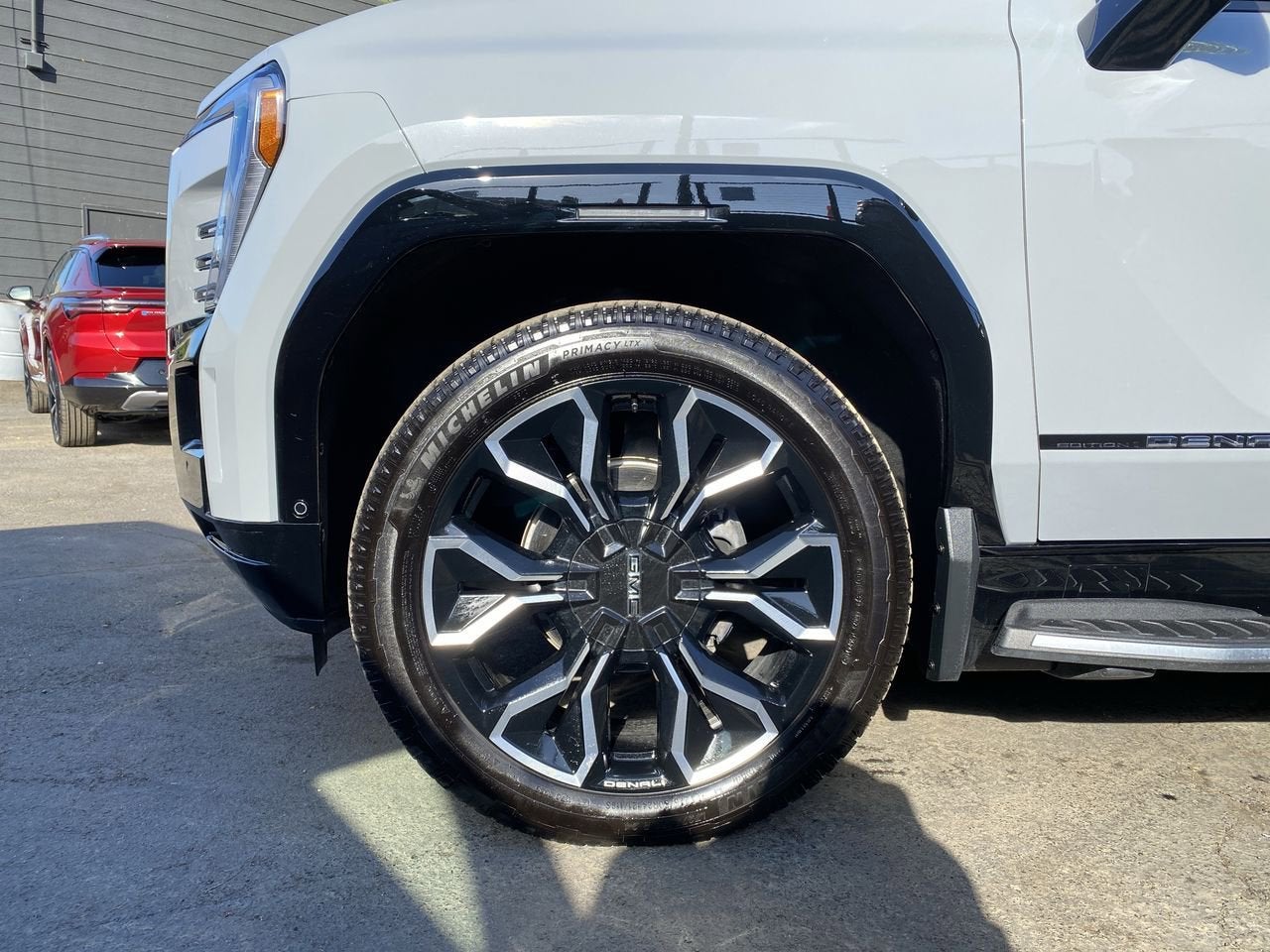 2024 GMC Sierra EV Denali Edition 1