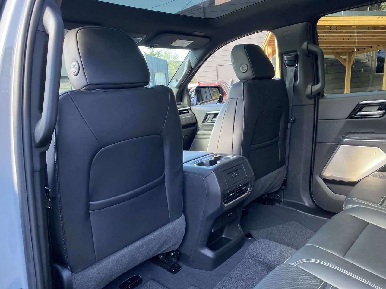 2024 GMC Sierra EV Denali Edition 1