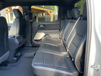 2024 GMC Sierra EV Denali Edition 1