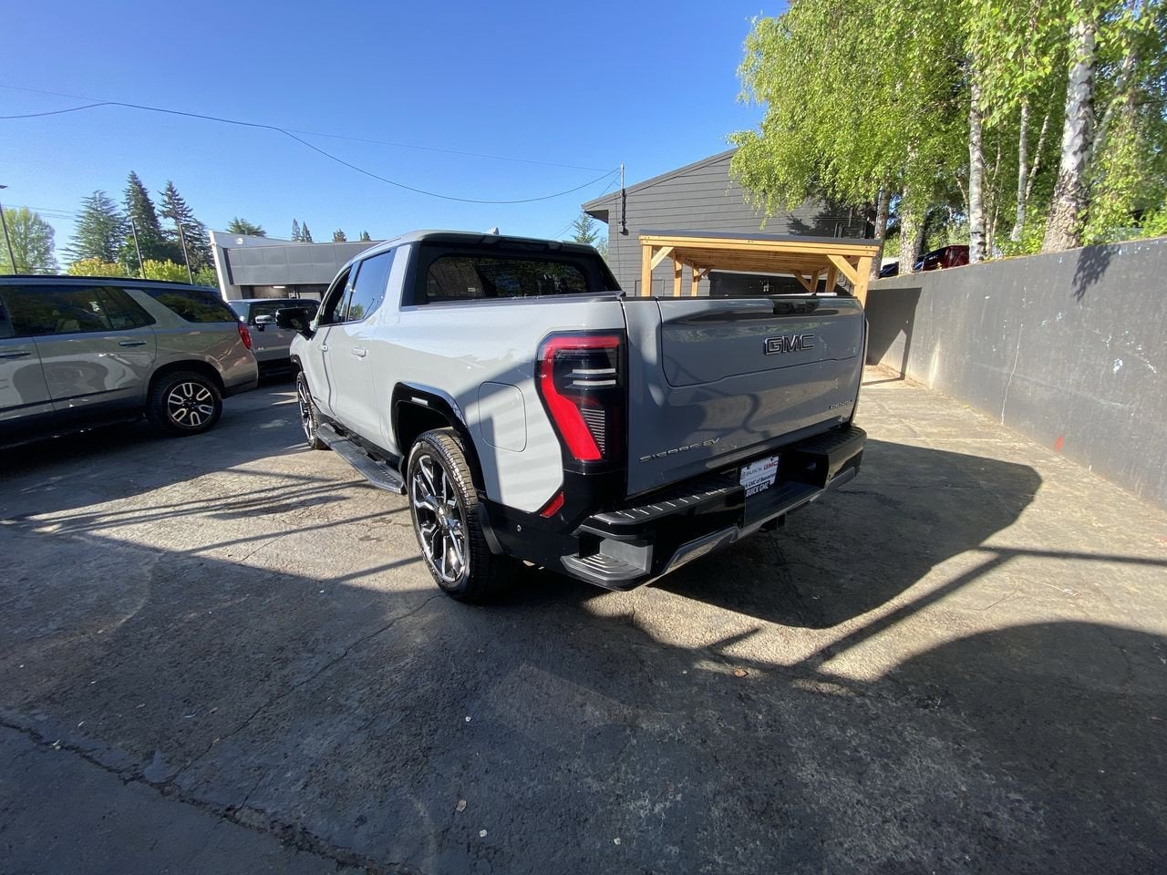 2024 GMC Sierra EV Denali Edition 1