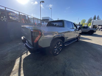 2024 GMC Sierra EV Denali Edition 1