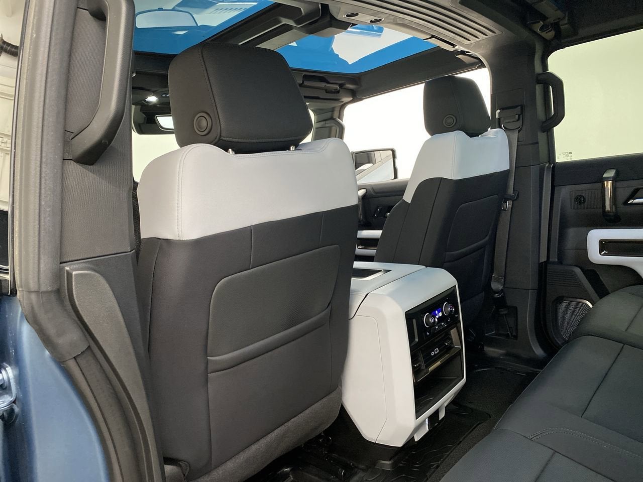 2024 GMC HUMMER EV Pickup 3X OMEGA LIMITED EDITION