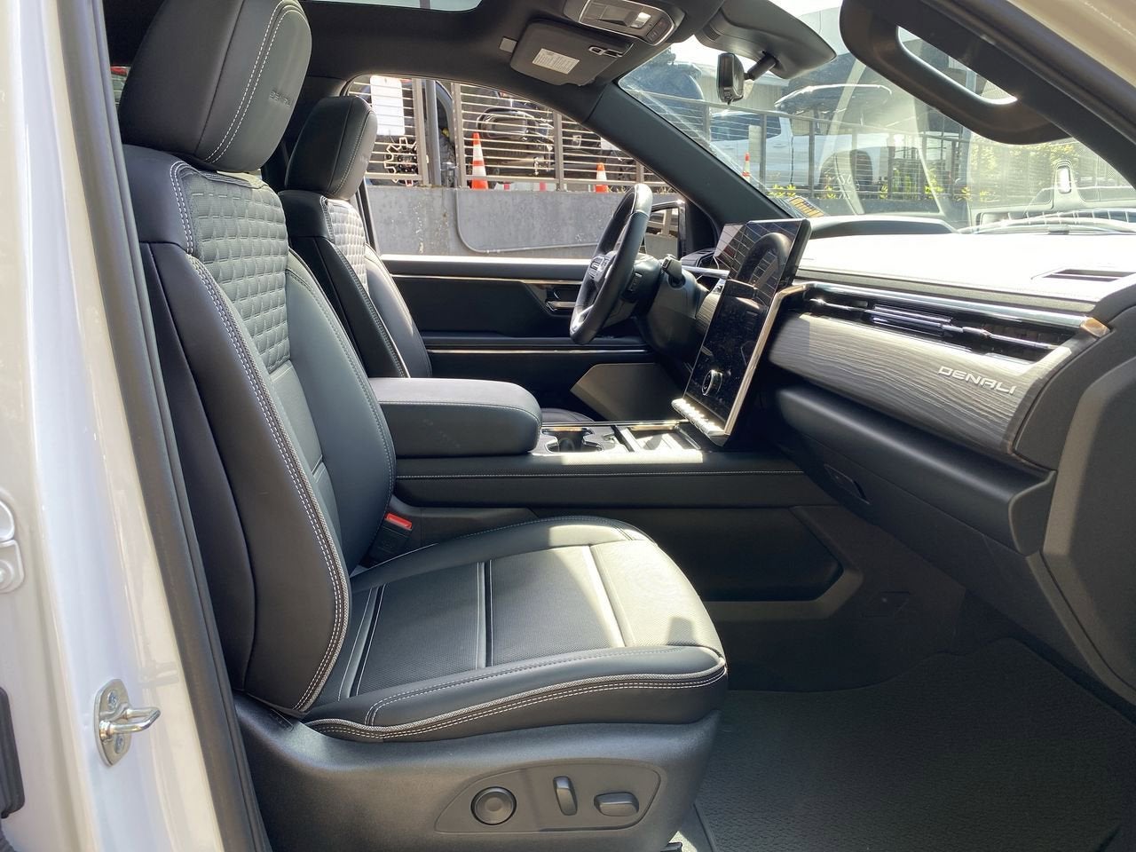 2025 GMC Sierra EV Max Range Denali