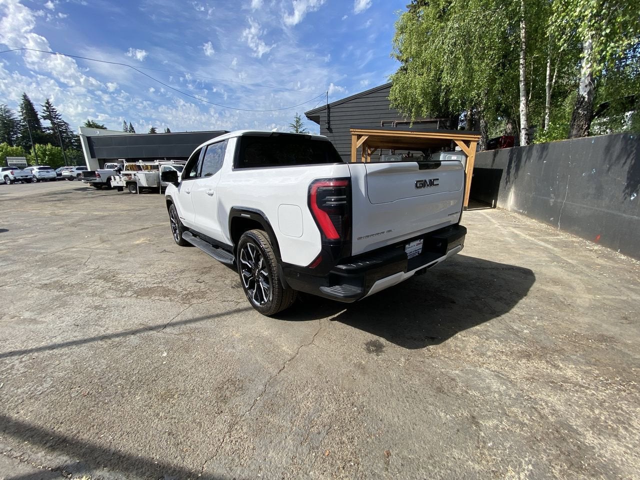 2025 GMC Sierra EV Max Range Denali
