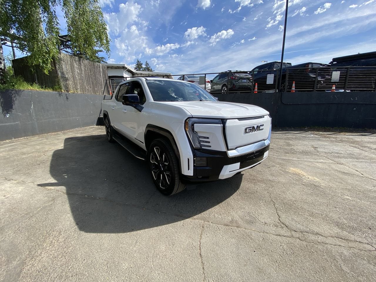 2025 GMC Sierra EV Max Range Denali