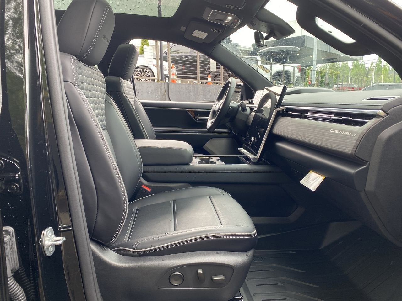 2025 GMC Sierra EV Max Range Denali