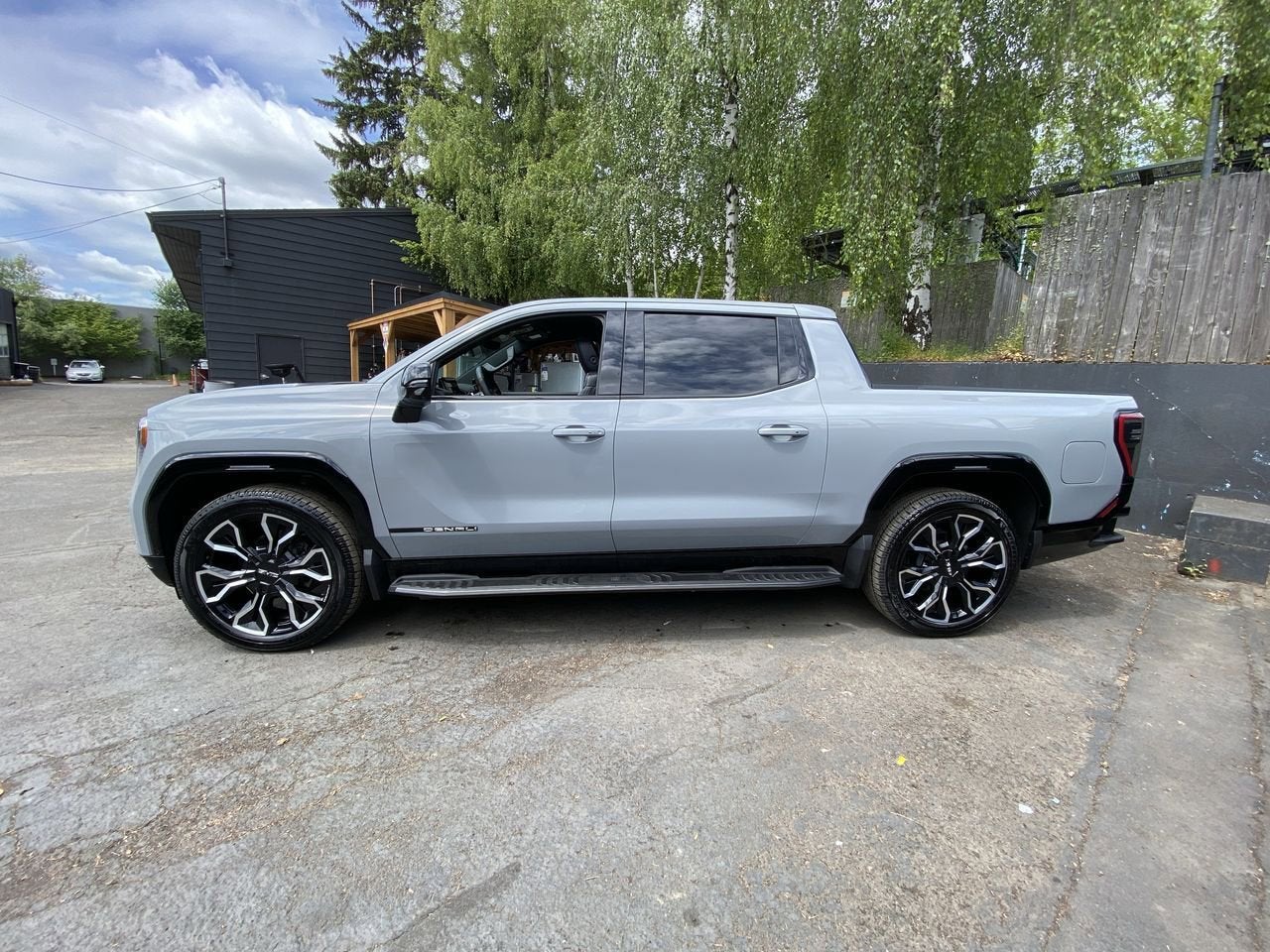 2025 GMC Sierra EV Max Range Denali