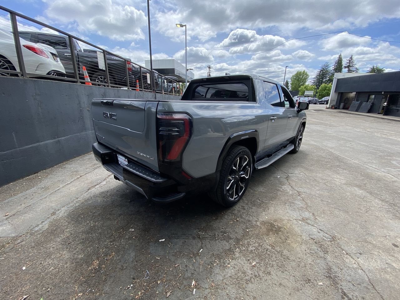 2025 GMC Sierra EV Max Range Denali