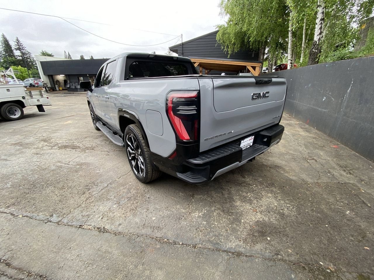 2025 GMC Sierra EV Max Range Denali