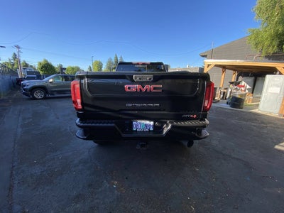2022 GMC Sierra 2500 HD AT4
