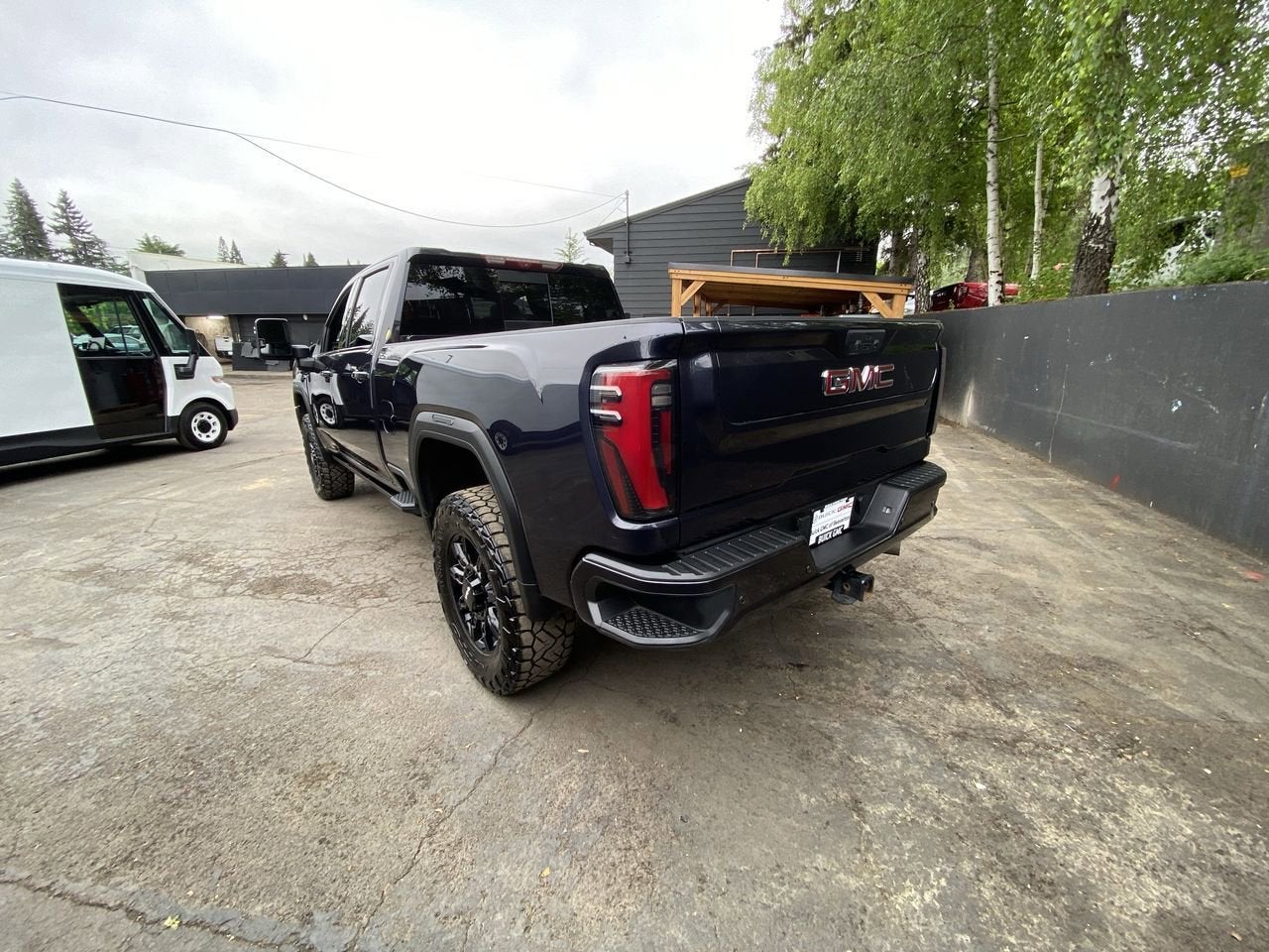 2024 GMC Sierra 2500 HD AT4