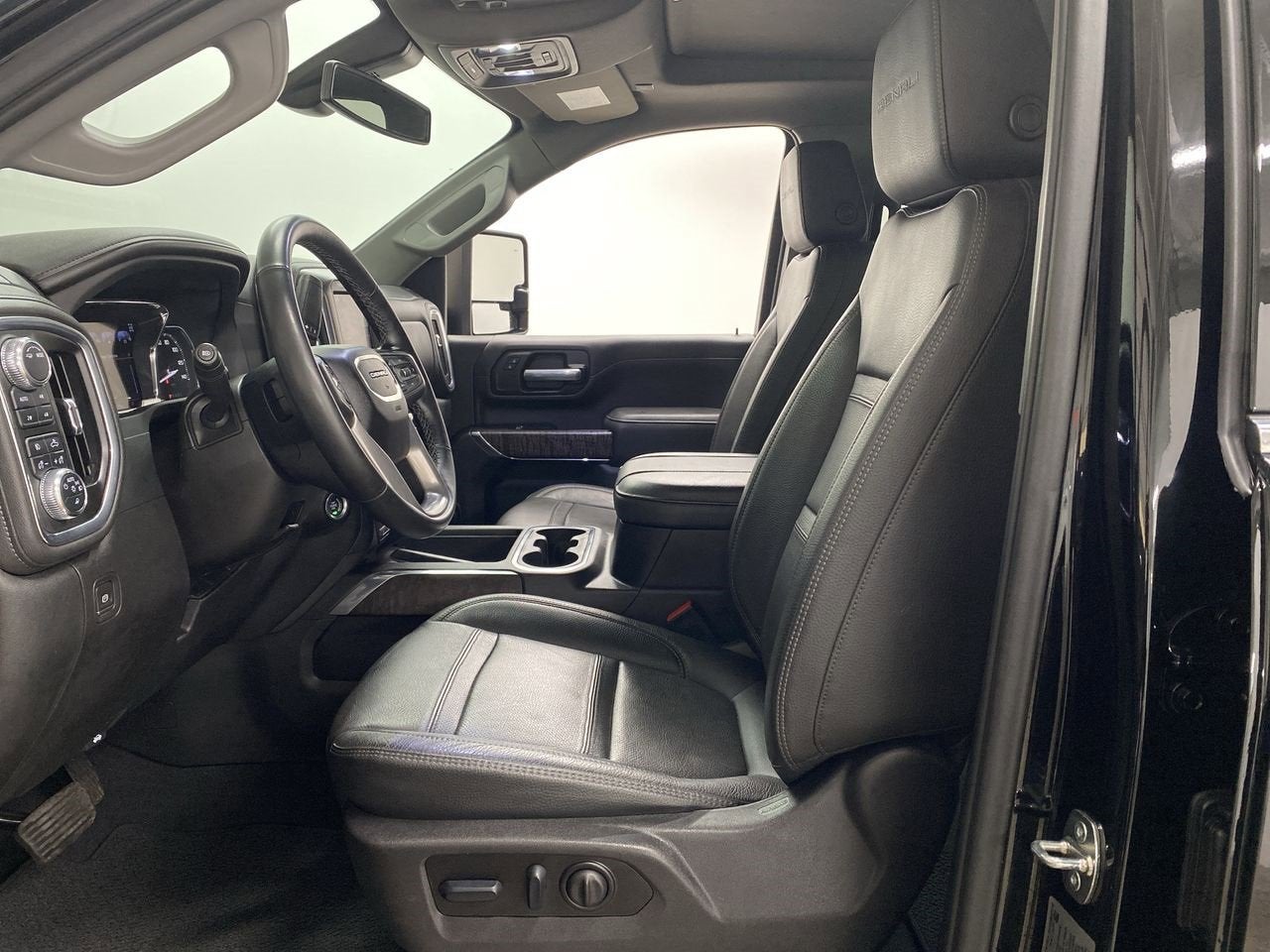 2023 GMC Sierra 3500 HD Denali