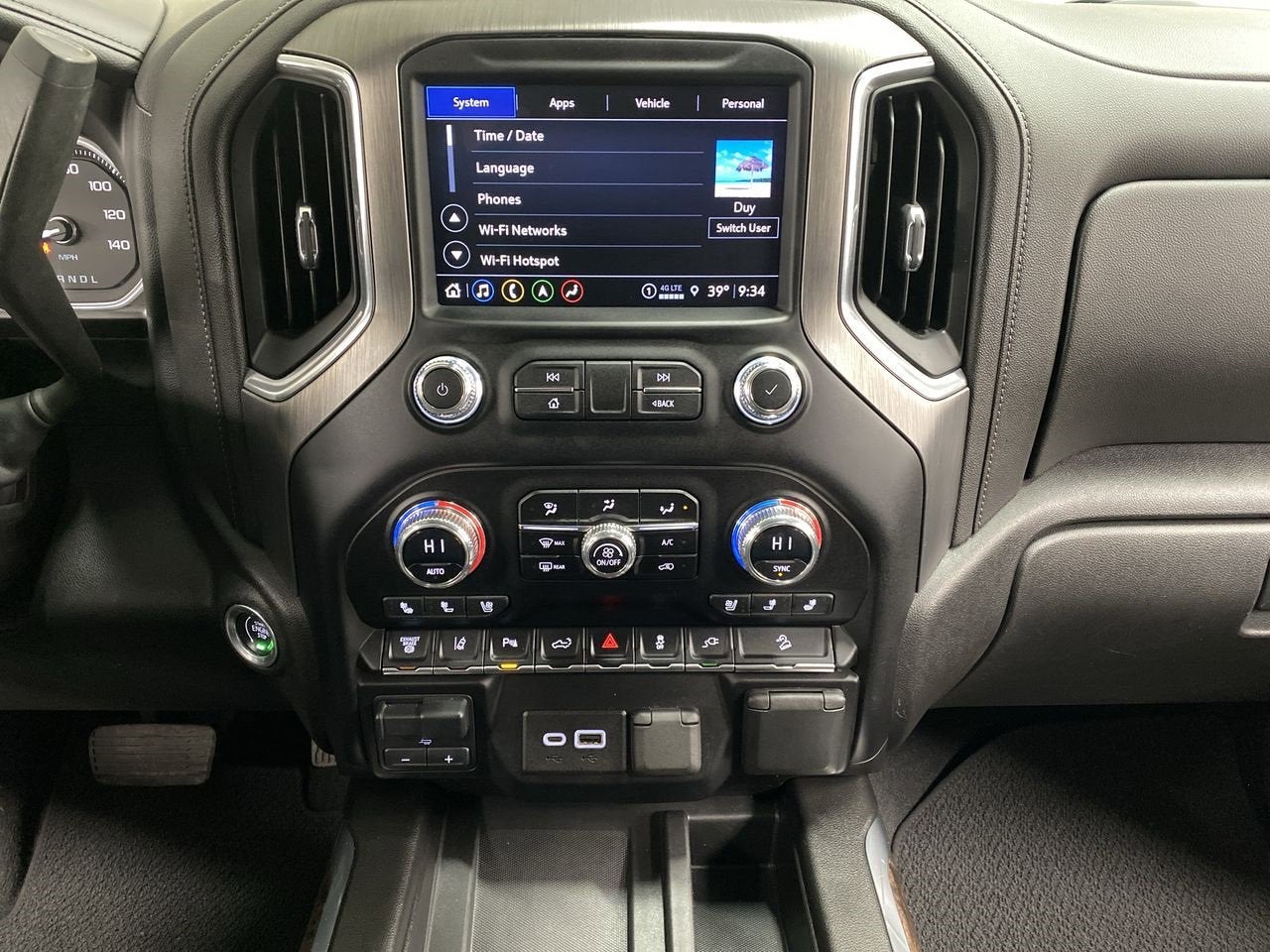 2023 GMC Sierra 3500 HD Denali