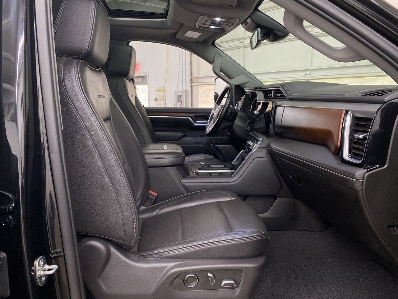 2024 GMC Sierra 3500 HD Denali