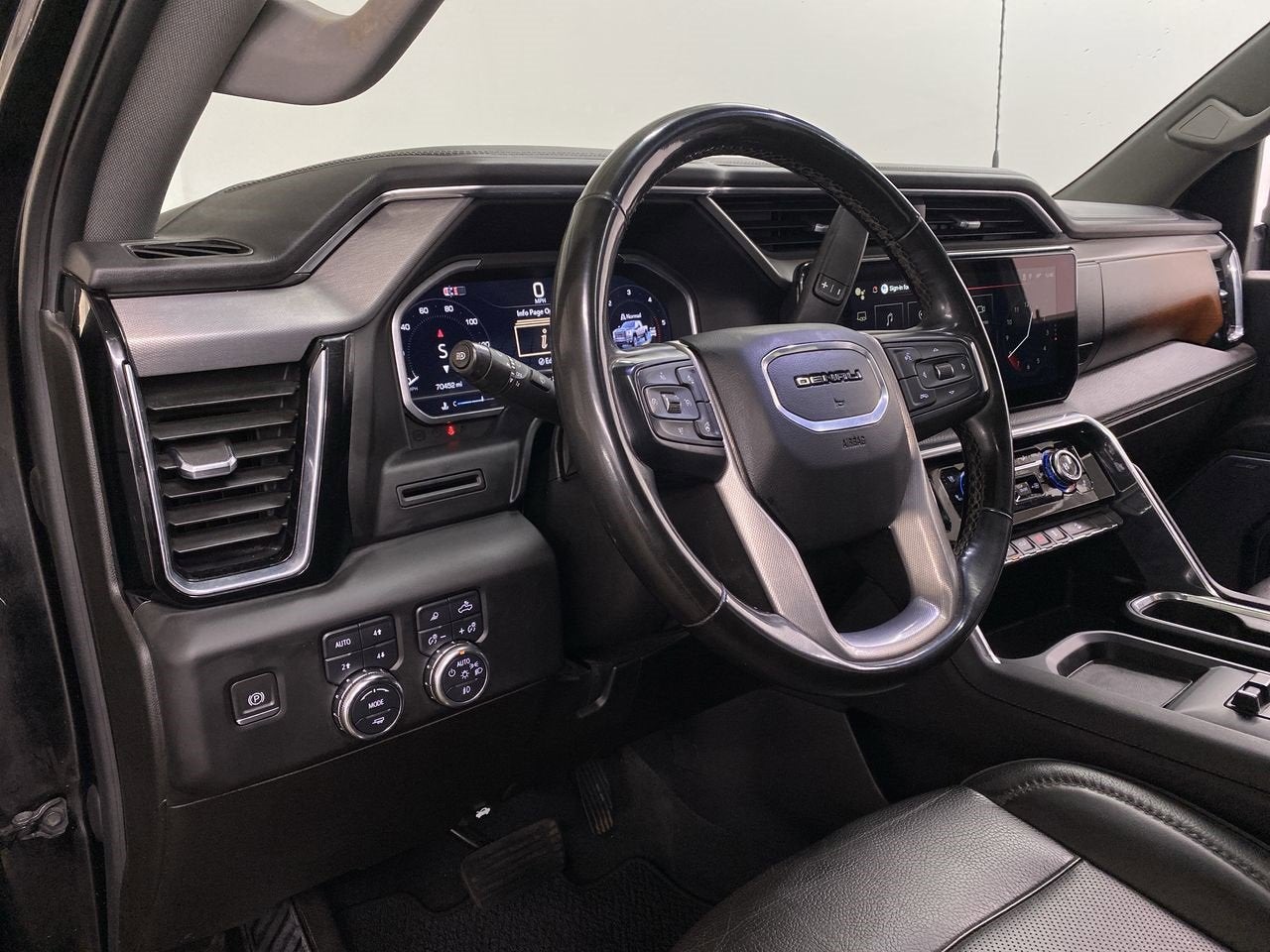 2024 GMC Sierra 3500 HD Denali