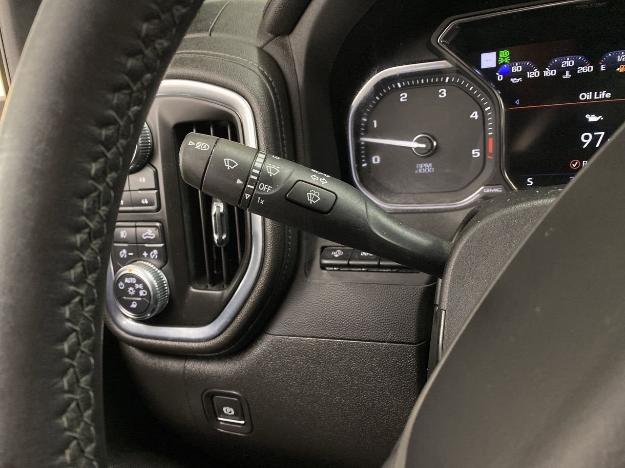 2023 GMC Sierra 3500 HD Denali