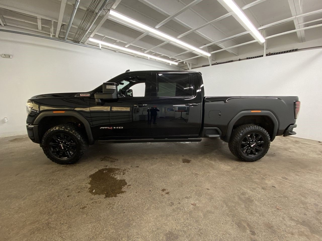 2025 GMC Sierra 3500 HD AT4
