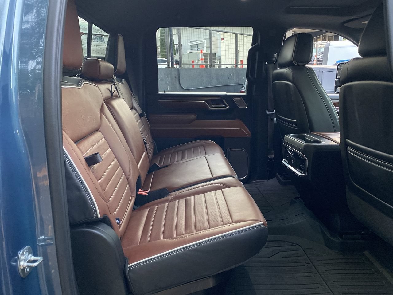 2025 GMC Sierra 3500 HD Denali Ultimate