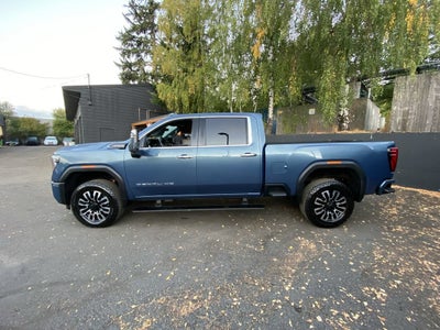2025 GMC Sierra 3500 HD Denali Ultimate