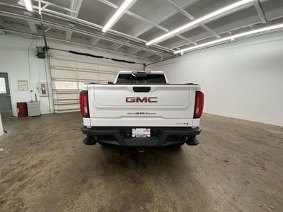 2022 GMC Sierra 1500 AT4