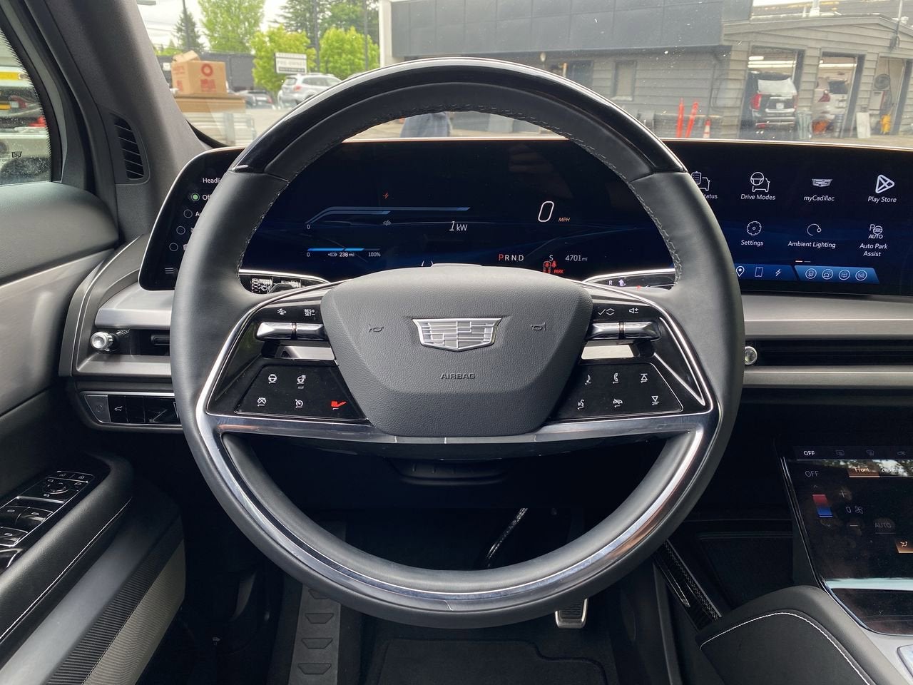 2026 Cadillac VISTIQ Sport