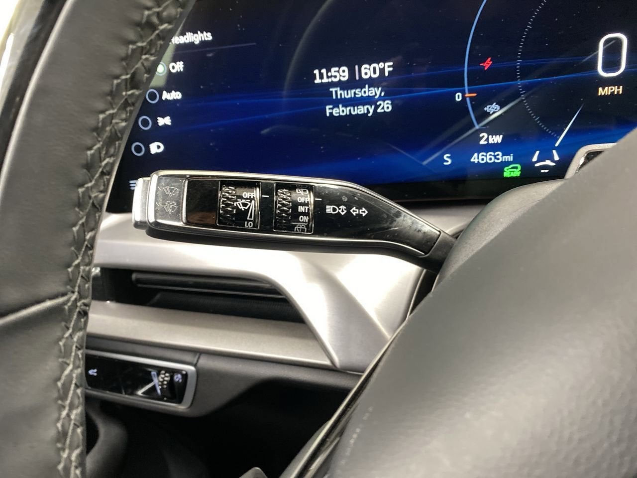 2026 Cadillac VISTIQ Sport