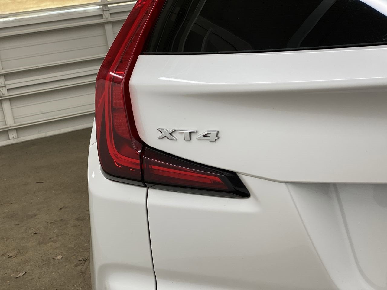 2020 Cadillac XT4 Premium Luxury