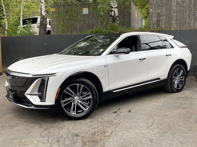 2025 Cadillac LYRIQ Luxury 2