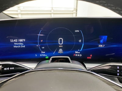 2024 Cadillac LYRIQ Luxury 3