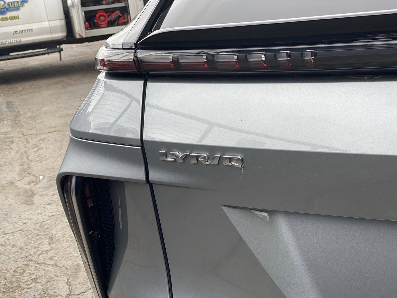 2024 Cadillac LYRIQ Luxury 3