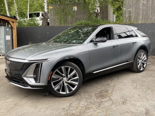 2024 Cadillac LYRIQ Luxury 3
