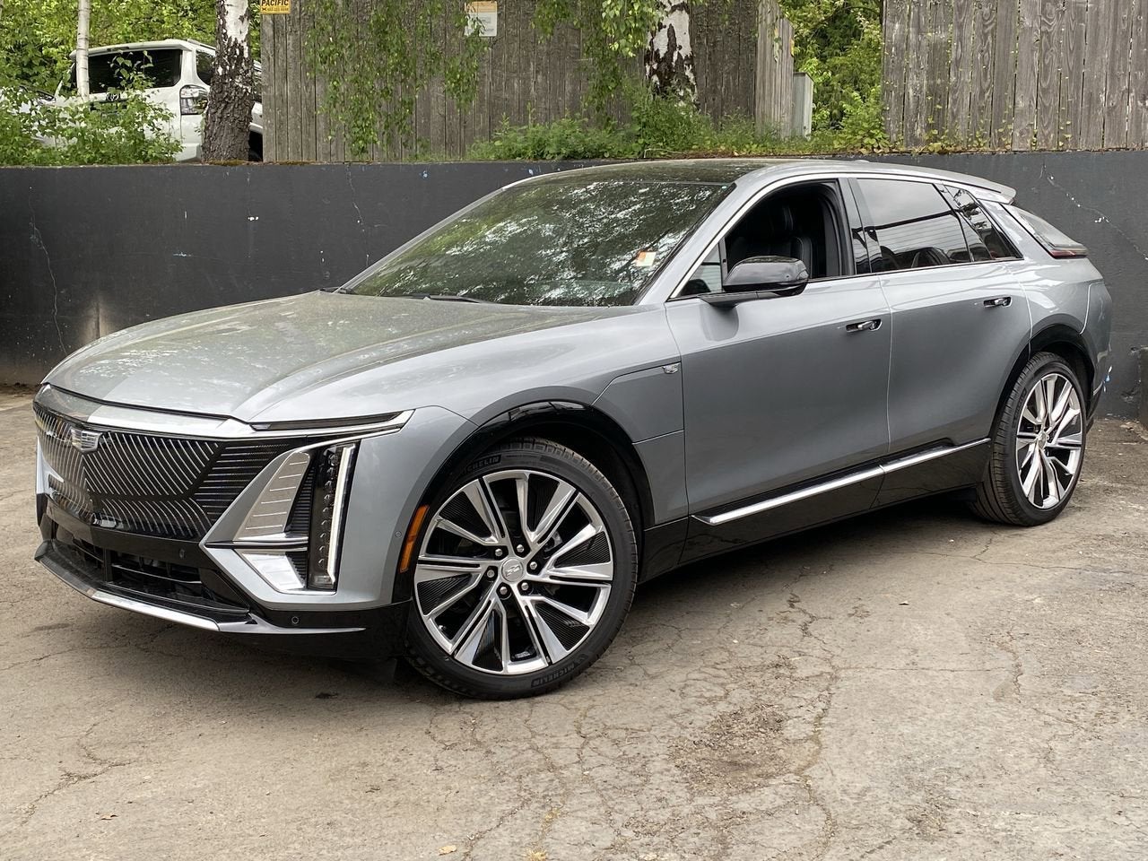 2024 Cadillac Lyriq Luxury 3 AWD's photo
