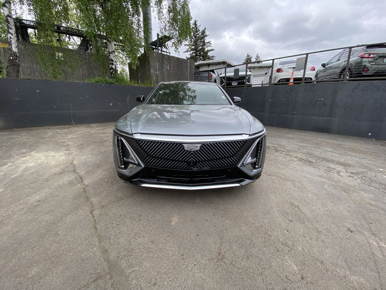 2024 Cadillac LYRIQ Luxury 3