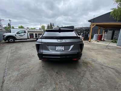 2024 Cadillac LYRIQ Luxury 3
