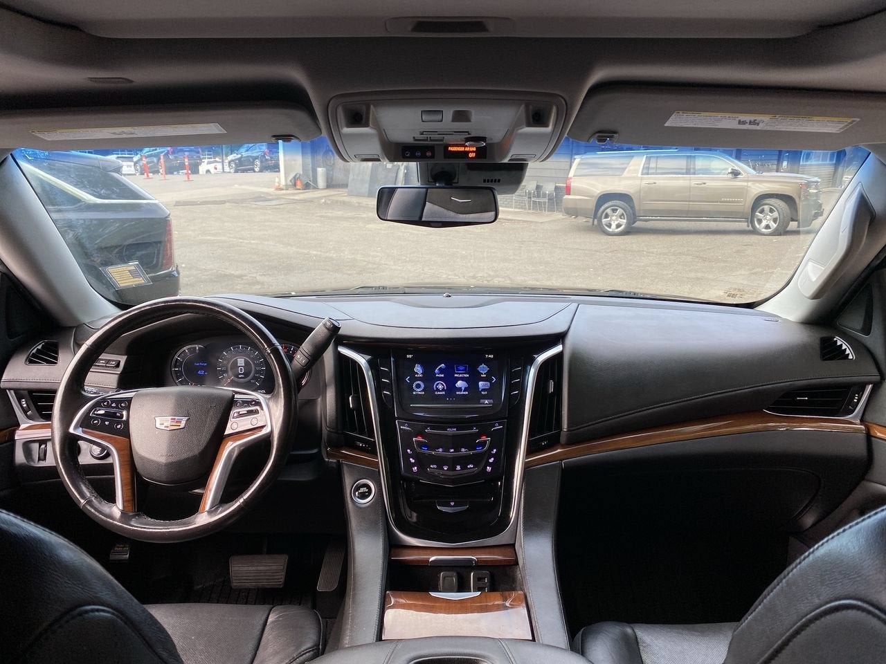 2019 Cadillac Escalade ESV Luxury