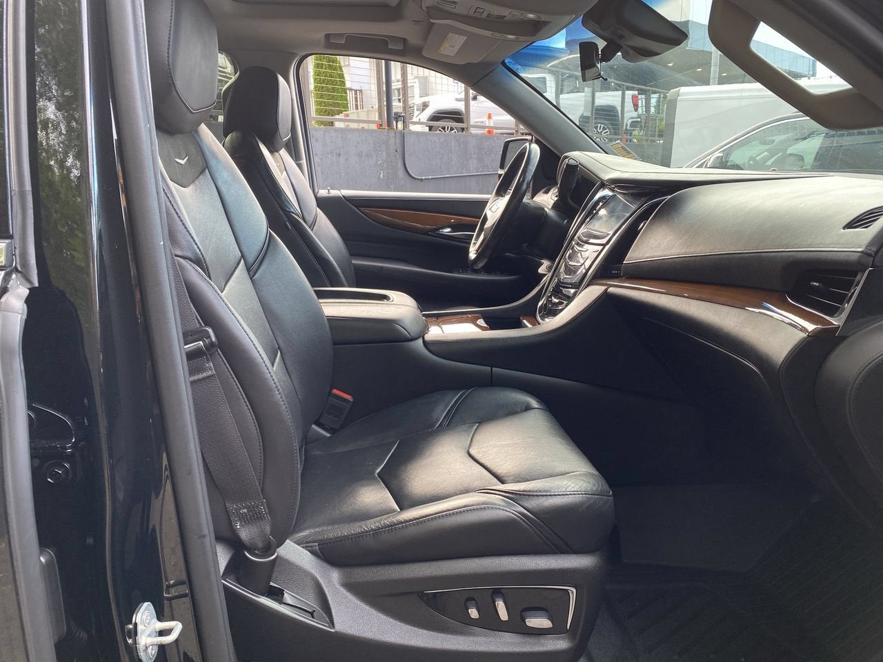 2019 Cadillac Escalade ESV Luxury