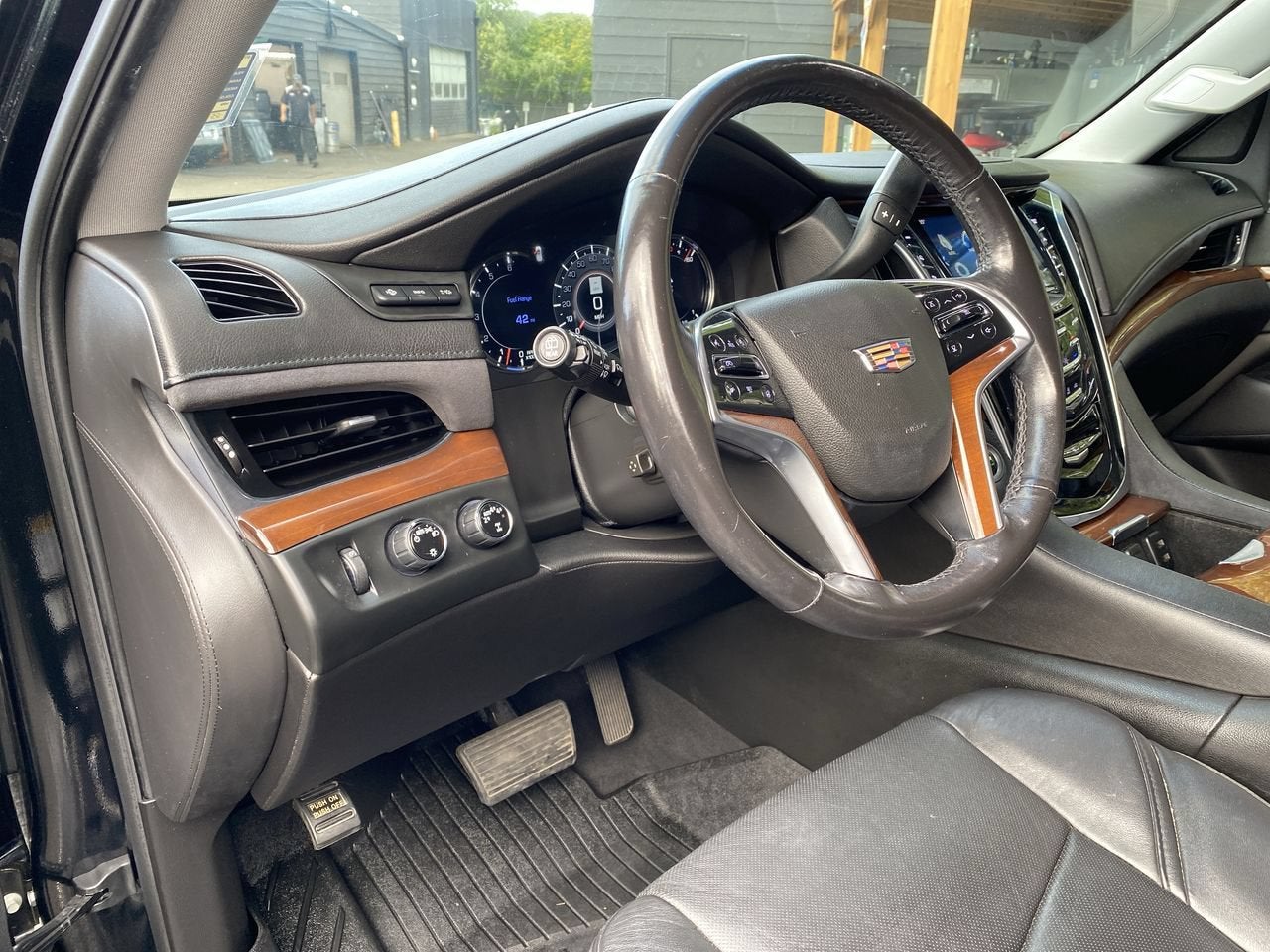 2019 Cadillac Escalade ESV Luxury