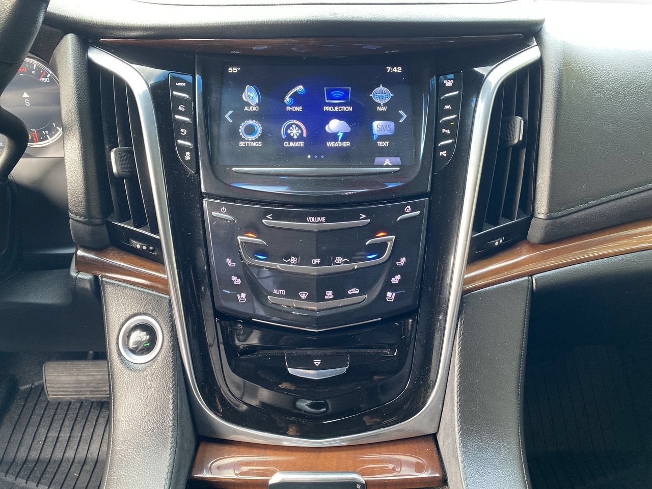 2019 Cadillac Escalade ESV Luxury