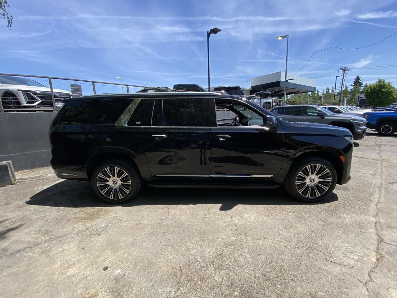 2021 Cadillac Escalade ESV Premium Luxury