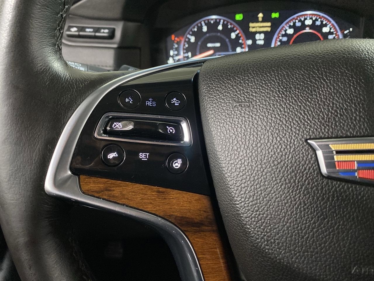 2015 Cadillac Escalade Luxury