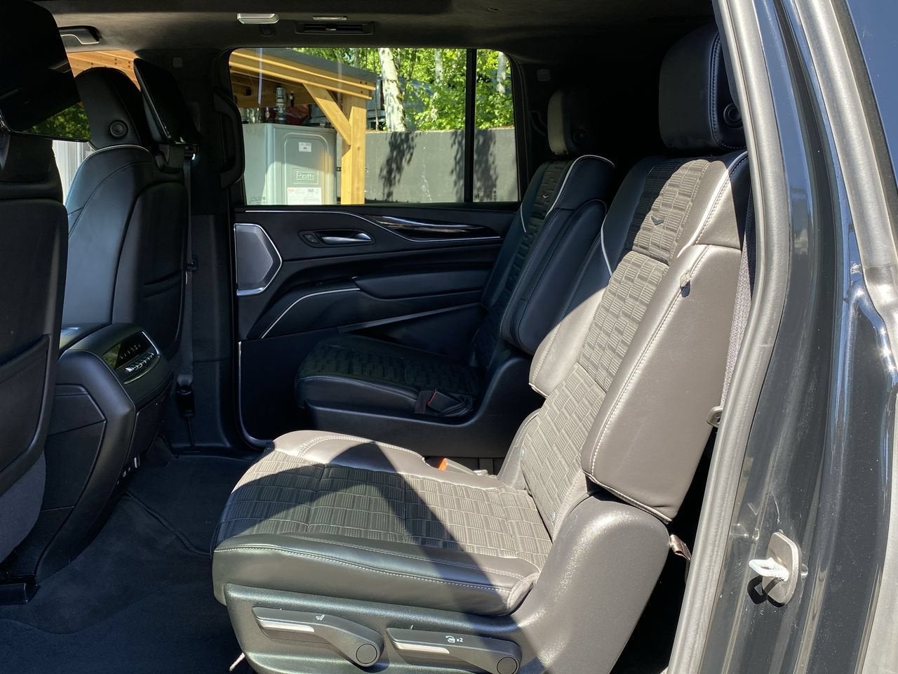 2024 Cadillac Escalade ESV V-Series