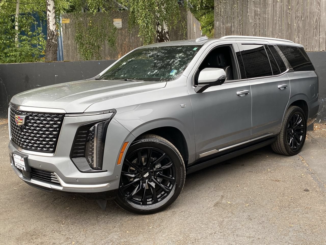 2025 Cadillac Escalade Premium Luxury
