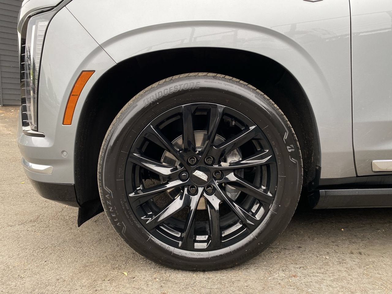 2025 Cadillac Escalade Premium Luxury