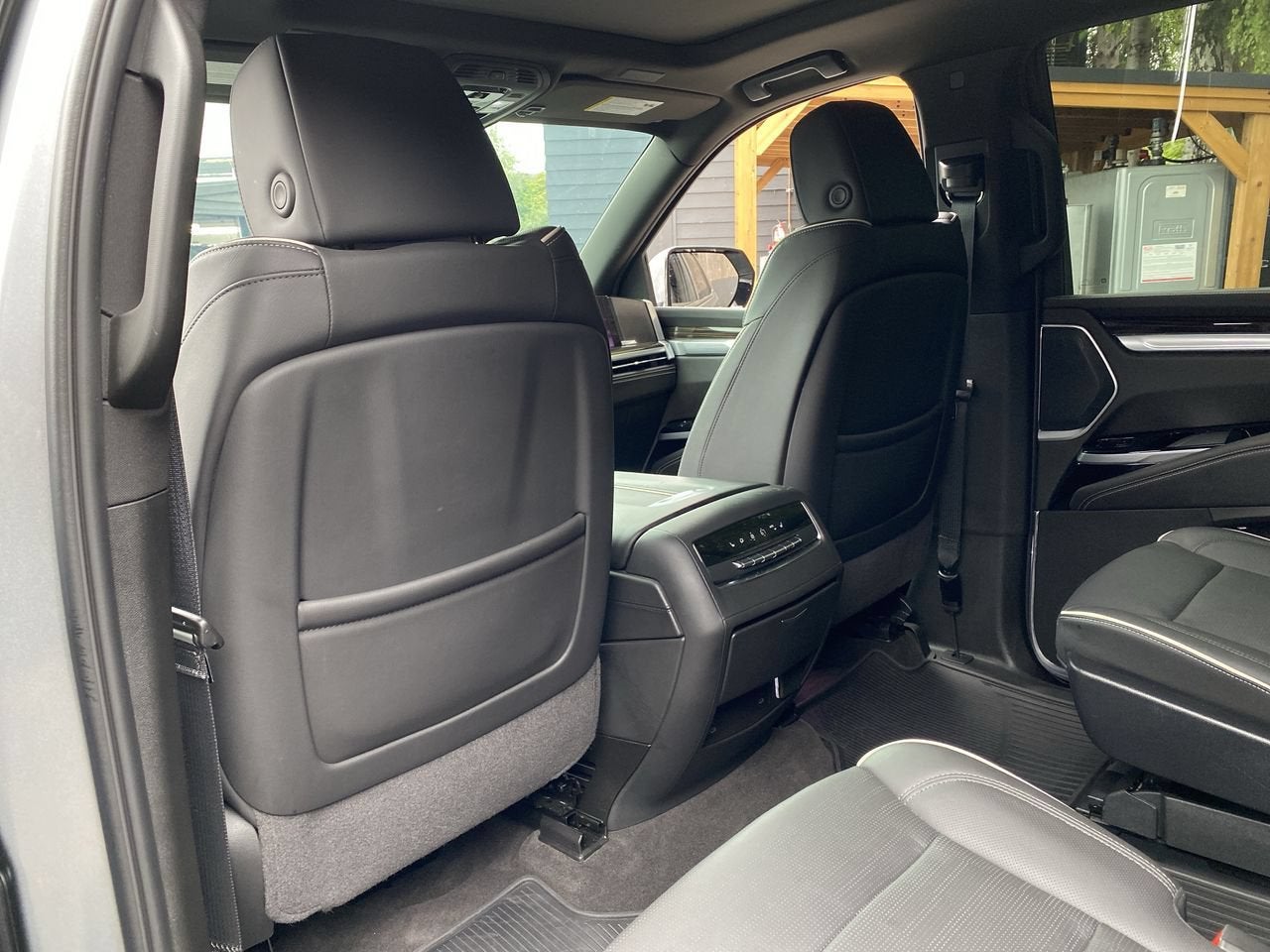 2025 Cadillac Escalade Premium Luxury