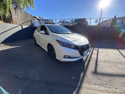 2023 Nissan LEAF SV PLUS